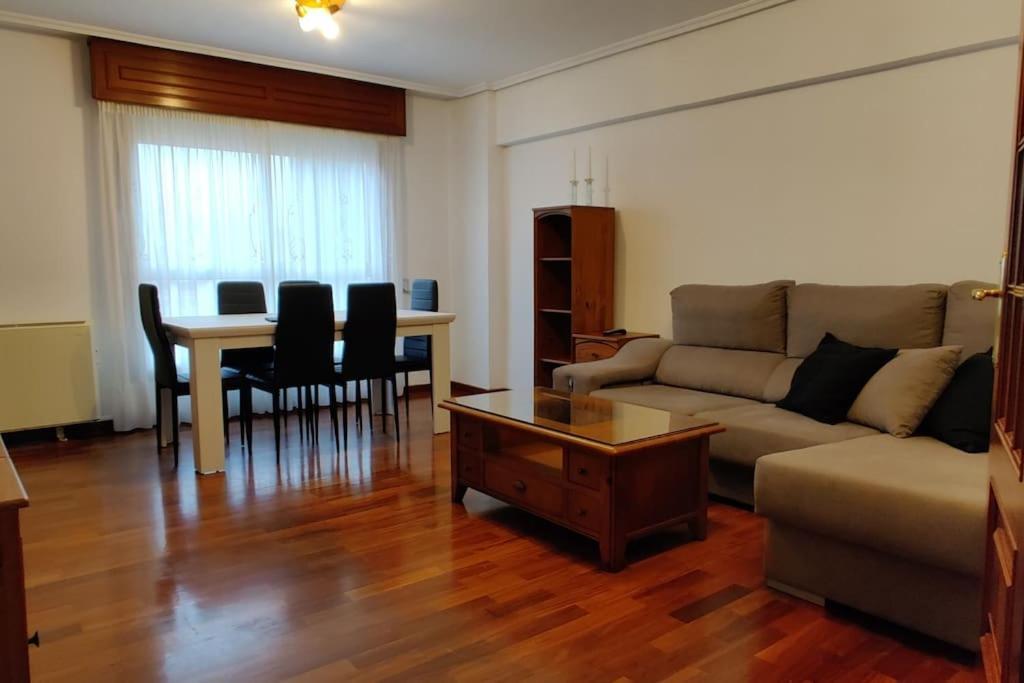 Acogedor Apartamento En Pontedeume Extérieur photo
